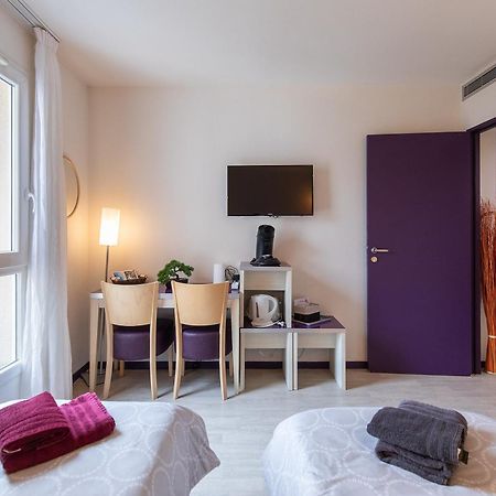 Tithome 1 - Gare, Centre Ville, Vue Montagne Et Chateau Lourdes Buitenkant foto