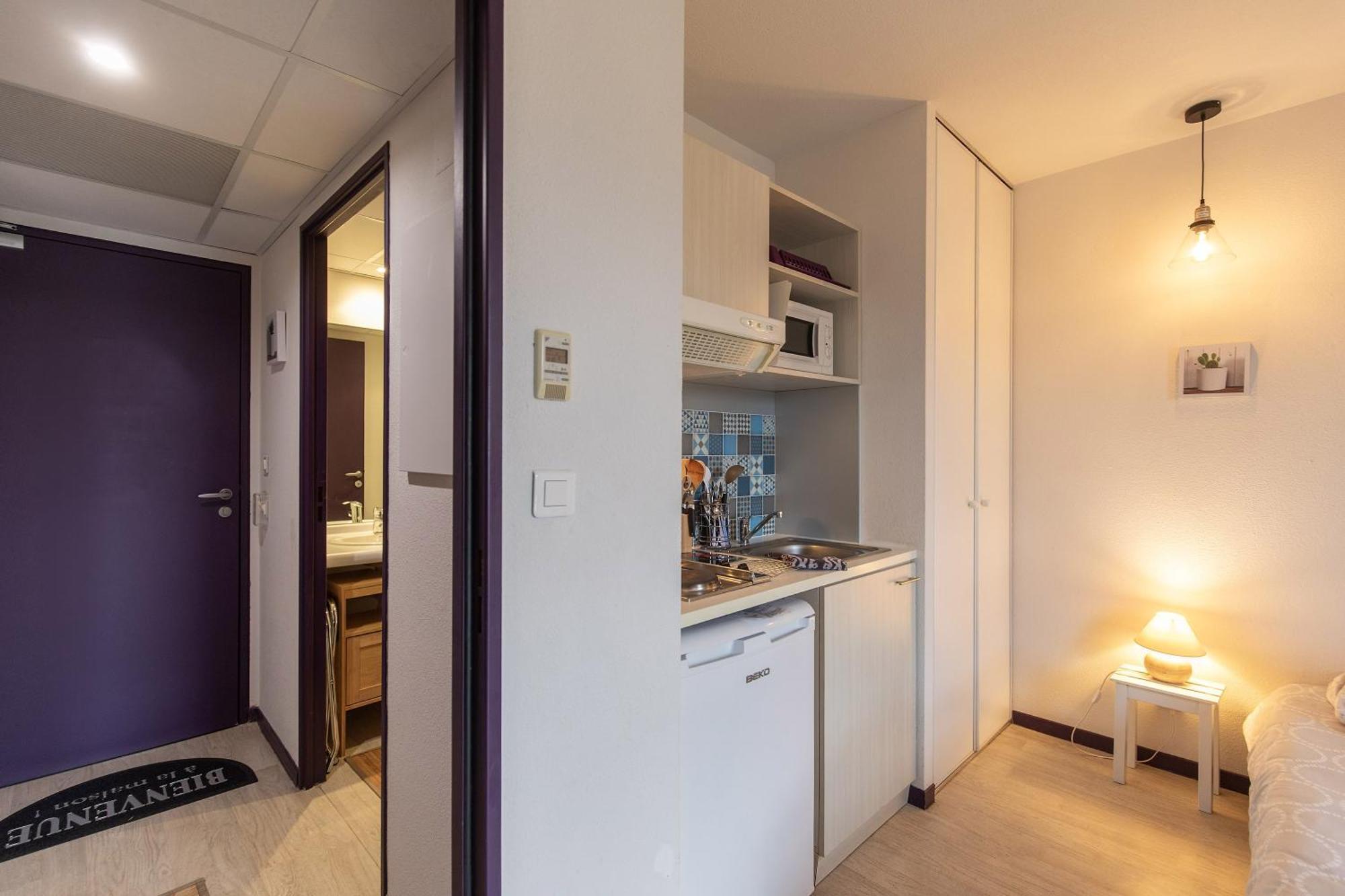 Tithome 1 - Gare, Centre Ville, Vue Montagne Et Chateau Lourdes Buitenkant foto